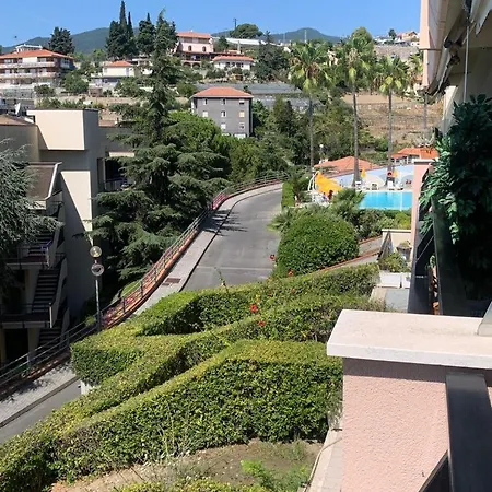 Vip - Sea View - Pool & Tennis - Free Parking * Санремо