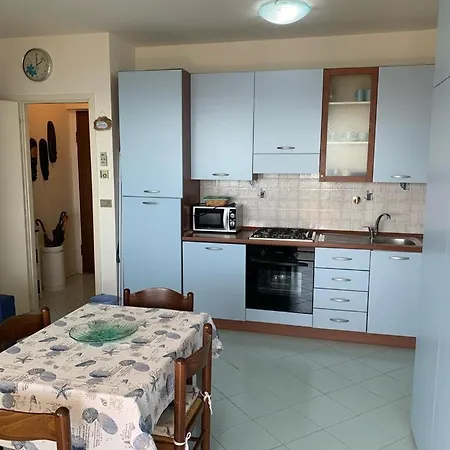 Vip - Sea View - Pool & Tennis - Free Parking Апартаменты *