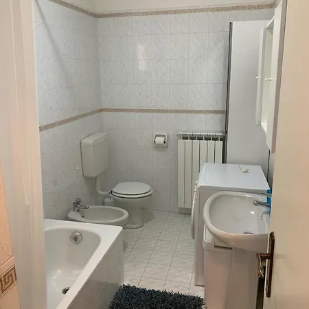 Апартаменты Vip - Sea View - Pool & Tennis - Free Parking Санремо