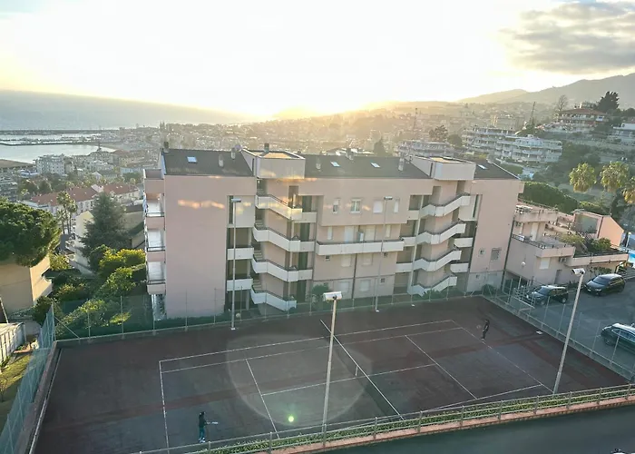 公寓 Vip - Sea View - Pool & Tennis - Free Parking 圣雷默